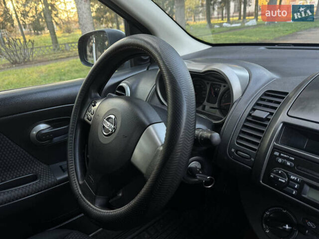 Сірий Ніссан Ноут, об'ємом двигуна 1.39 л та пробігом 178 тис. км за 5150 $, фото 23 на Automoto.ua