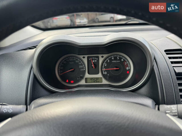 Сірий Ніссан Ноут, об'ємом двигуна 1.6 л та пробігом 185 тис. км за 6800 $, фото 16 на Automoto.ua