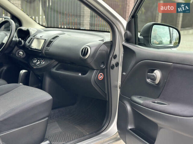 Серый Ниссан Ноут, объемом двигателя 1.6 л и пробегом 185 тыс. км за 6500 $, фото 11 на Automoto.ua