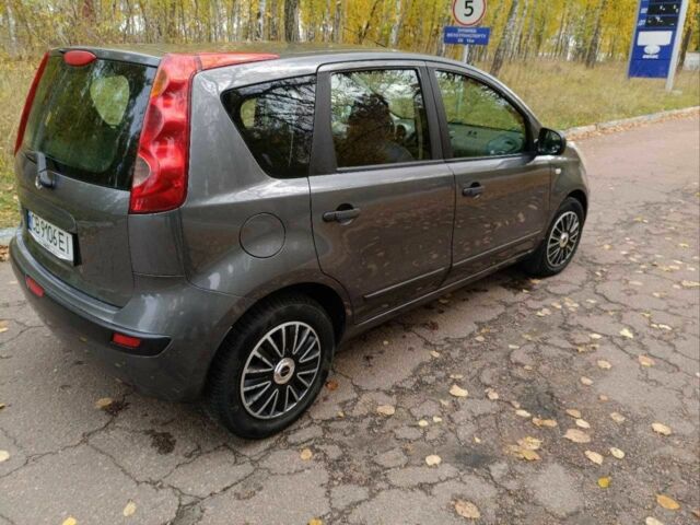 Серый Ниссан Ноут, объемом двигателя 1.4 л и пробегом 218 тыс. км за 4700 $, фото 5 на Automoto.ua