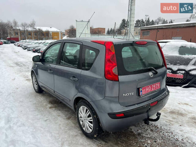 Сірий Ніссан Ноут, об'ємом двигуна 1.4 л та пробігом 187 тис. км за 5200 $, фото 4 на Automoto.ua