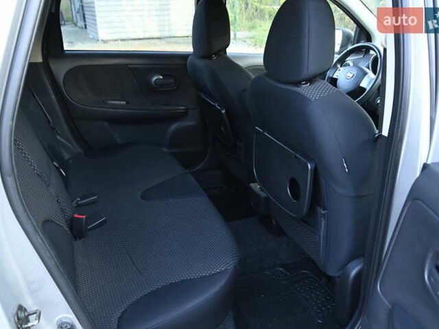 Сірий Ніссан Ноут, об'ємом двигуна 1.6 л та пробігом 198 тис. км за 5150 $, фото 21 на Automoto.ua