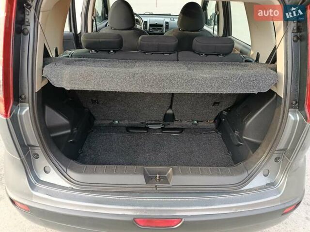 Серый Ниссан Ноут, объемом двигателя 1.4 л и пробегом 218 тыс. км за 4500 $, фото 33 на Automoto.ua