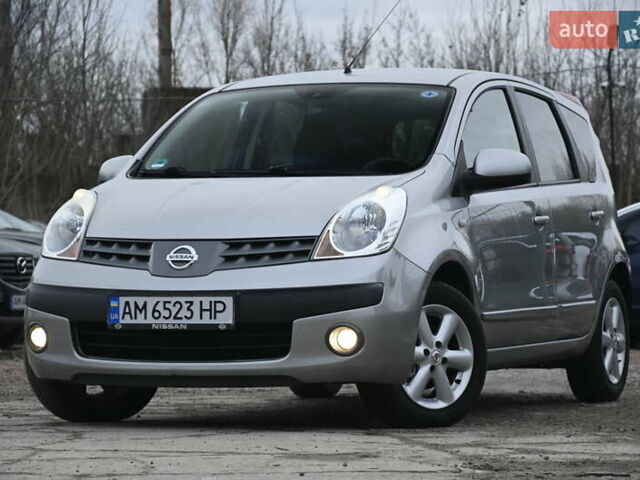 Сірий Ніссан Ноут, об'ємом двигуна 1.6 л та пробігом 258 тис. км за 5150 $, фото 6 на Automoto.ua
