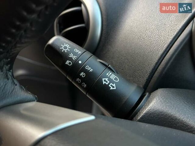 Серый Ниссан Ноут, объемом двигателя 1.6 л и пробегом 181 тыс. км за 5999 $, фото 25 на Automoto.ua