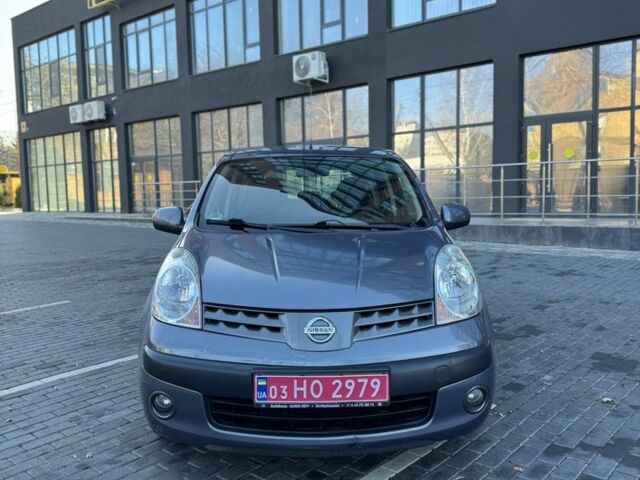 Сірий Ніссан Ноут, об'ємом двигуна 1.4 л та пробігом 187 тис. км за 5400 $, фото 1 на Automoto.ua