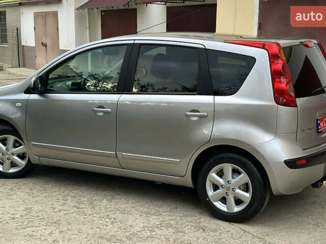 Сірий Ніссан Ноут, об'ємом двигуна 1.4 л та пробігом 130 тис. км за 5450 $, фото 7 на Automoto.ua