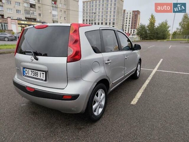 Ніссан Ноут 2006 у Ковель на Automoto.ua Сірий Ніссан Ноут, об'ємом двигуна 1.5 л та пробігом 203 тис. км за 6800 $, фото 1 на Automoto.ua