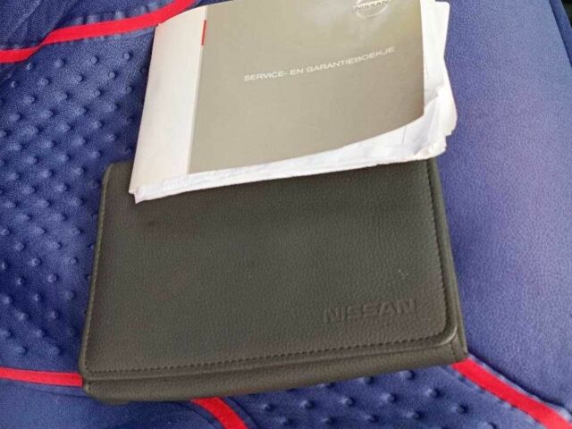 Серый Ниссан Ноут, объемом двигателя 1.4 л и пробегом 218 тыс. км за 4700 $, фото 18 на Automoto.ua