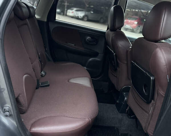 Серый Ниссан Ноут, объемом двигателя 1.6 л и пробегом 168 тыс. км за 6750 $, фото 27 на Automoto.ua