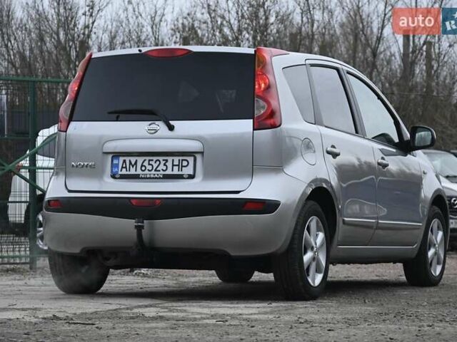 Сірий Ніссан Ноут, об'ємом двигуна 1.6 л та пробігом 258 тис. км за 5150 $, фото 11 на Automoto.ua