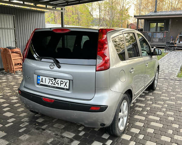 Серый Ниссан Ноут, объемом двигателя 1.6 л и пробегом 192 тыс. км за 5700 $, фото 11 на Automoto.ua