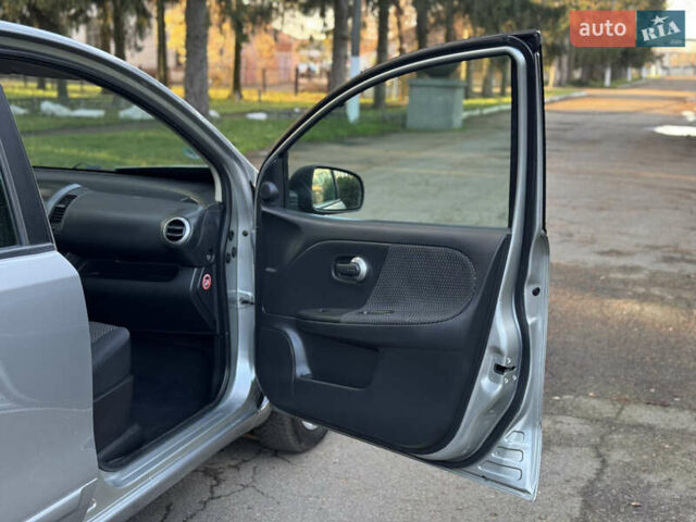 Сірий Ніссан Ноут, об'ємом двигуна 1.39 л та пробігом 178 тис. км за 5150 $, фото 21 на Automoto.ua