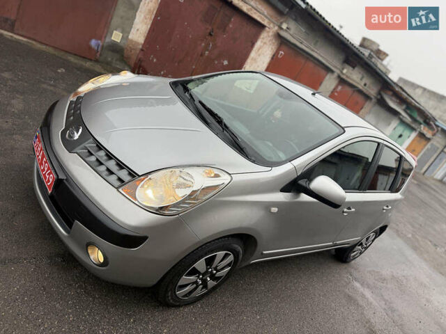 Сірий Ніссан Ноут, об'ємом двигуна 1.6 л та пробігом 90 тис. км за 5999 $, фото 16 на Automoto.ua