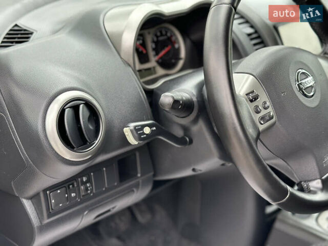 Серый Ниссан Ноут, объемом двигателя 1.6 л и пробегом 186 тыс. км за 6650 $, фото 19 на Automoto.ua