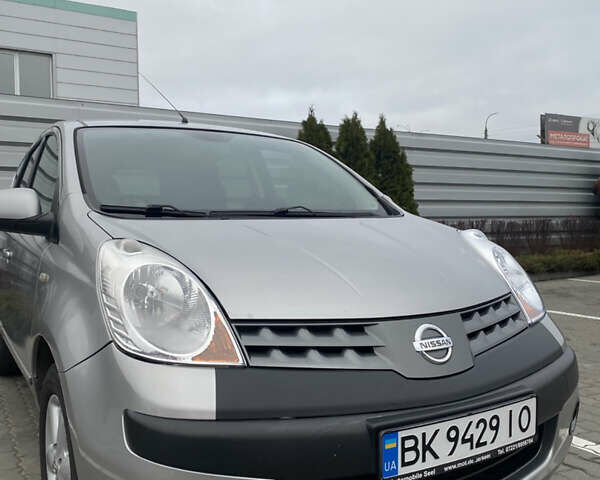 Сірий Ніссан Ноут, об'ємом двигуна 1.6 л та пробігом 214 тис. км за 5200 $, фото 15 на Automoto.ua