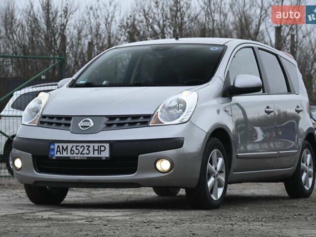 Сірий Ніссан Ноут, об'ємом двигуна 1.6 л та пробігом 258 тис. км за 5150 $, фото 5 на Automoto.ua