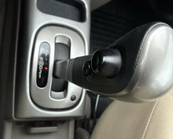 Сірий Ніссан Ноут, об'ємом двигуна 1.6 л та пробігом 131 тис. км за 6200 $, фото 14 на Automoto.ua