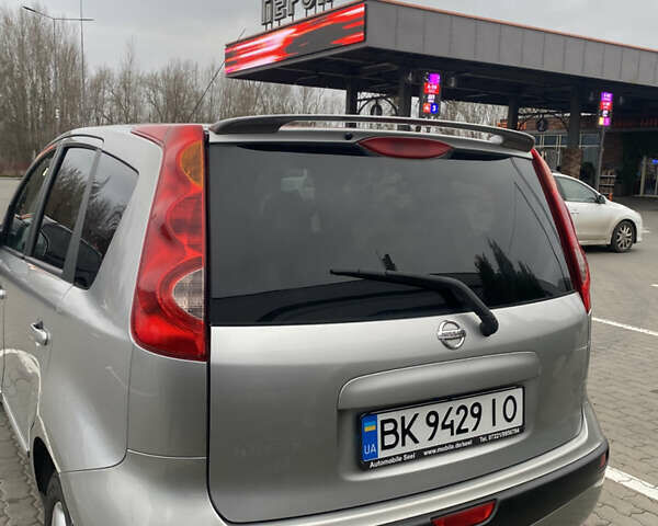 Сірий Ніссан Ноут, об'ємом двигуна 1.6 л та пробігом 214 тис. км за 5200 $, фото 9 на Automoto.ua