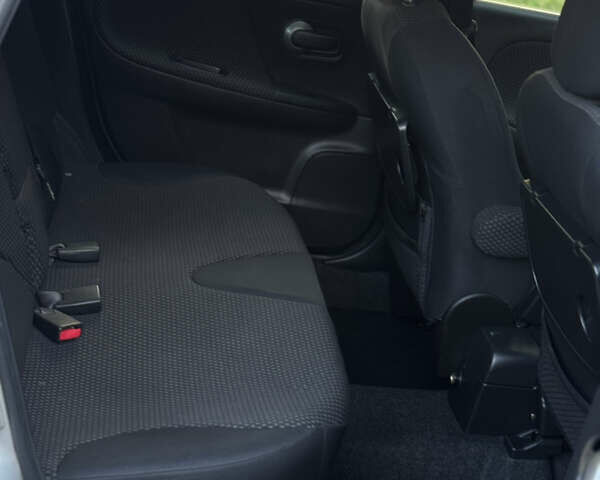 Сірий Ніссан Ноут, об'ємом двигуна 1.39 л та пробігом 178 тис. км за 5150 $, фото 20 на Automoto.ua