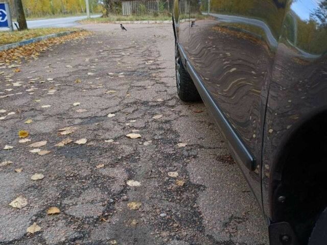 Серый Ниссан Ноут, объемом двигателя 1.4 л и пробегом 218 тыс. км за 4700 $, фото 4 на Automoto.ua