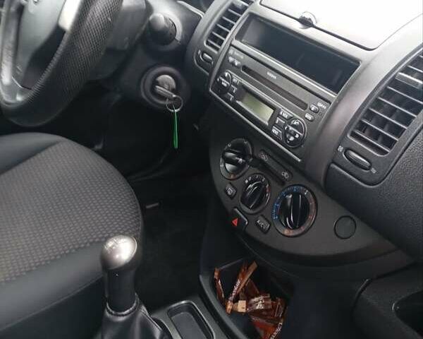 Сірий Ніссан Ноут, об'ємом двигуна 1.4 л та пробігом 178 тис. км за 4500 $, фото 18 на Automoto.ua