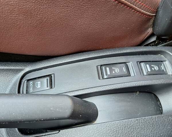 Сірий Ніссан Ноут, об'ємом двигуна 1.6 л та пробігом 161 тис. км за 6999 $, фото 25 на Automoto.ua
