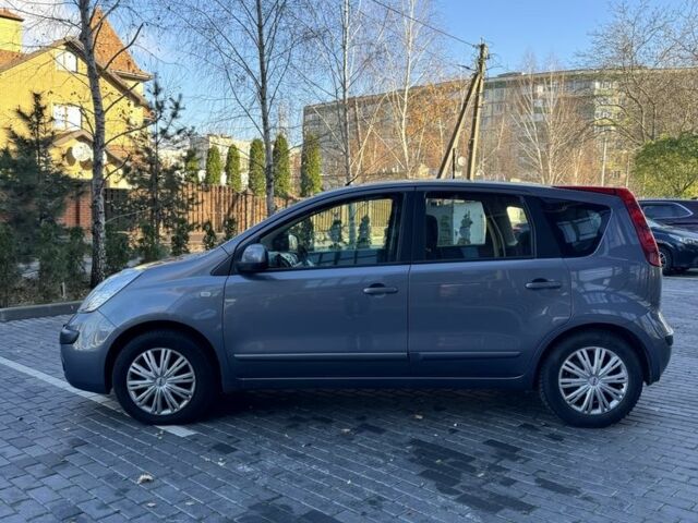 Сірий Ніссан Ноут, об'ємом двигуна 1.4 л та пробігом 187 тис. км за 5400 $, фото 2 на Automoto.ua