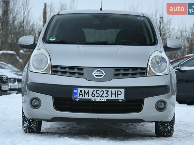 Сірий Ніссан Ноут, об'ємом двигуна 1.6 л та пробігом 258 тис. км за 5150 $, фото 2 на Automoto.ua