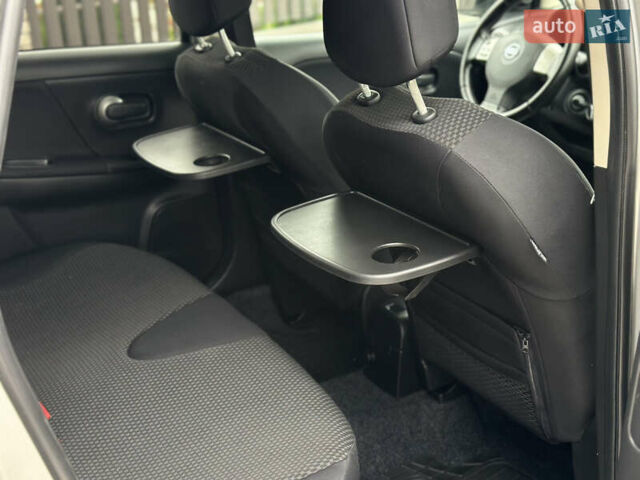 Серый Ниссан Ноут, объемом двигателя 1.6 л и пробегом 186 тыс. км за 6650 $, фото 14 на Automoto.ua