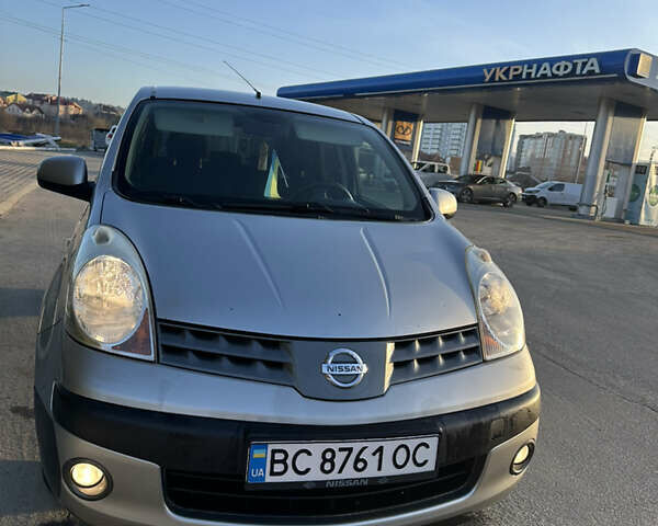 Серый Ниссан Ноут, объемом двигателя 1.6 л и пробегом 311 тыс. км за 4800 $, фото 15 на Automoto.ua