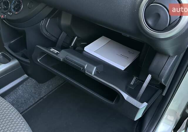 Серый Ниссан Ноут, объемом двигателя 1.6 л и пробегом 181 тыс. км за 5999 $, фото 48 на Automoto.ua