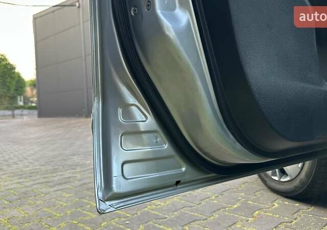 Серый Ниссан Ноут, объемом двигателя 1.6 л и пробегом 181 тыс. км за 5999 $, фото 37 на Automoto.ua