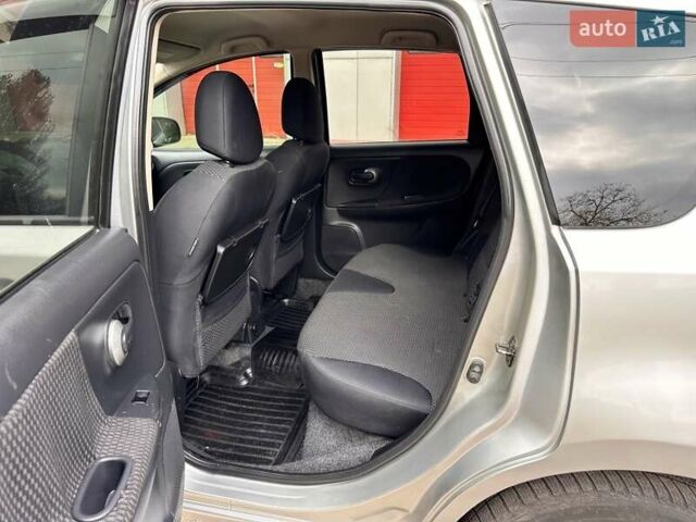 Серый Ниссан Ноут, объемом двигателя 1.4 л и пробегом 208 тыс. км за 5000 $, фото 23 на Automoto.ua
