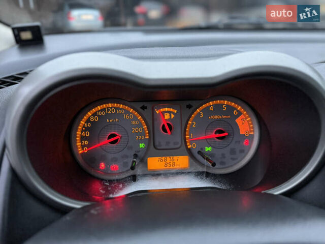 Серый Ниссан Ноут, объемом двигателя 1.6 л и пробегом 168 тыс. км за 6750 $, фото 22 на Automoto.ua