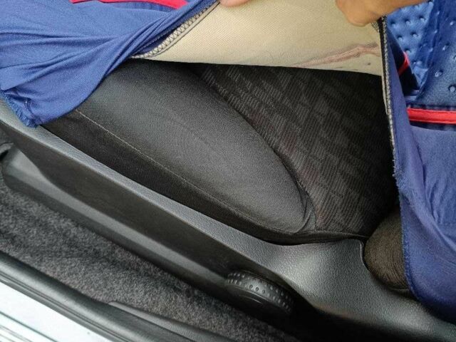 Серый Ниссан Ноут, объемом двигателя 1.4 л и пробегом 218 тыс. км за 4700 $, фото 15 на Automoto.ua