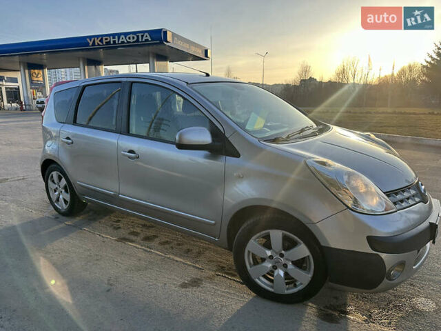 Серый Ниссан Ноут, объемом двигателя 1.6 л и пробегом 311 тыс. км за 5100 $, фото 7 на Automoto.ua