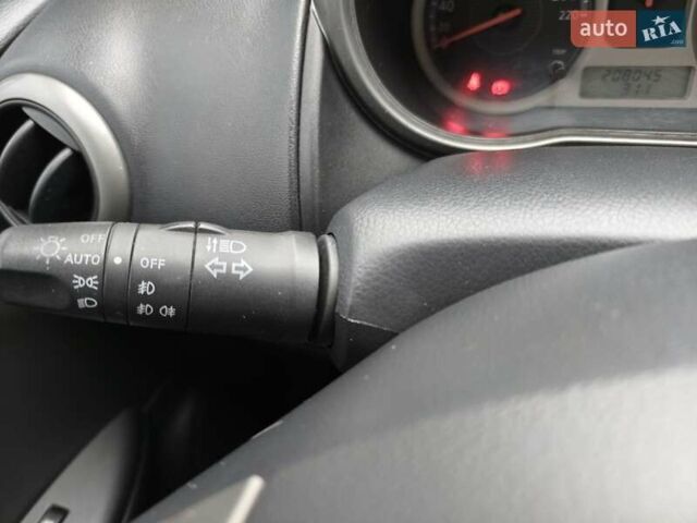 Ніссан Ноут 2006 у Ковель на Automoto.ua Сірий Ніссан Ноут, об'ємом двигуна 1.5 л та пробігом 203 тис. км за 6800 $, фото 9 на Automoto.ua