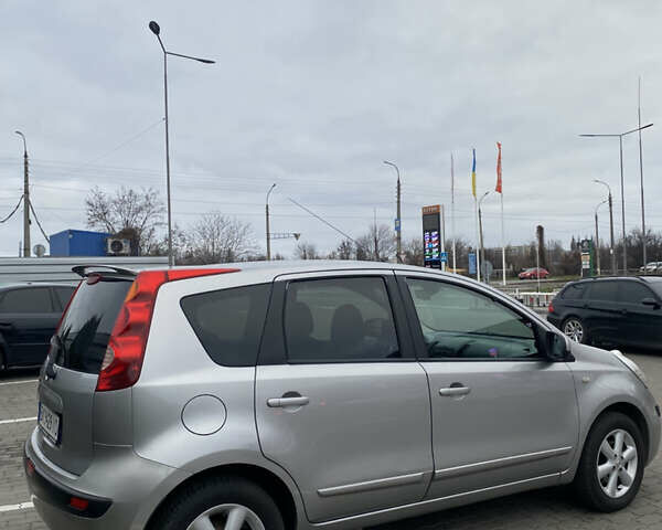 Сірий Ніссан Ноут, об'ємом двигуна 1.6 л та пробігом 214 тис. км за 5200 $, фото 6 на Automoto.ua