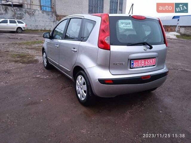 Сірий Ніссан Ноут, об'ємом двигуна 1.39 л та пробігом 248 тис. км за 4100 $, фото 1 на Automoto.ua