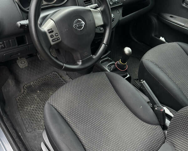 Серый Ниссан Ноут, объемом двигателя 1.4 л и пробегом 187 тыс. км за 5400 $, фото 11 на Automoto.ua