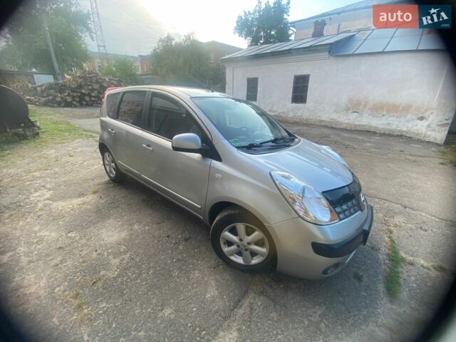 Сірий Ніссан Ноут, об'ємом двигуна 1.4 л та пробігом 142 тис. км за 5000 $, фото 1 на Automoto.ua