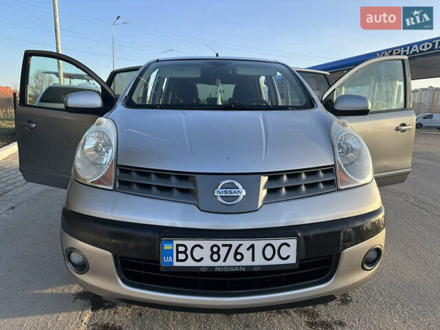 Серый Ниссан Ноут, объемом двигателя 1.6 л и пробегом 311 тыс. км за 4800 $, фото 13 на Automoto.ua