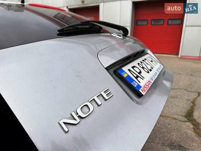 Серый Ниссан Ноут, объемом двигателя 1.4 л и пробегом 208 тыс. км за 5000 $, фото 19 на Automoto.ua