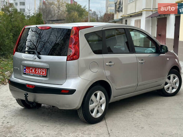 Сірий Ніссан Ноут, об'ємом двигуна 1.4 л та пробігом 130 тис. км за 5450 $, фото 19 на Automoto.ua