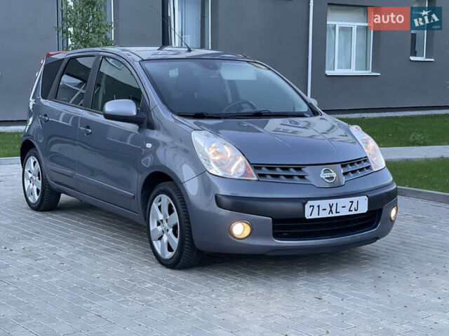 Серый Ниссан Ноут, объемом двигателя 1.6 л и пробегом 210 тыс. км за 6800 $, фото 10 на Automoto.ua
