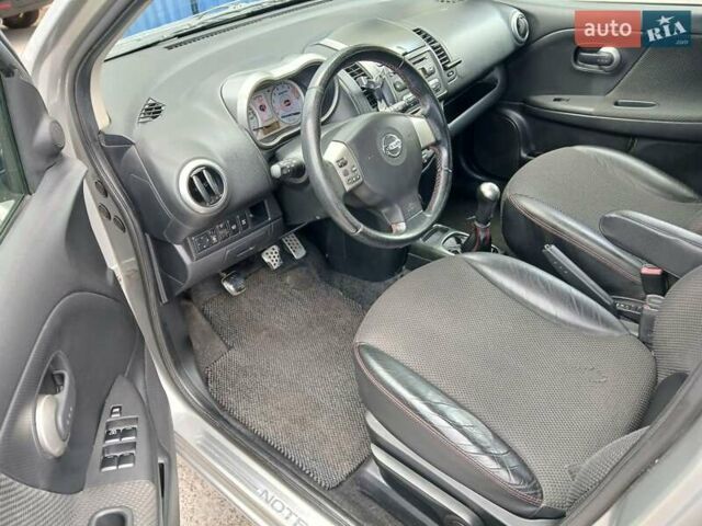 Серый Ниссан Ноут, объемом двигателя 1.6 л и пробегом 200 тыс. км за 4300 $, фото 2 на Automoto.ua