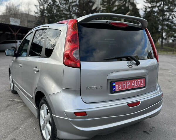 Сірий Ніссан Ноут, об'ємом двигуна 1.6 л та пробігом 185 тис. км за 6800 $, фото 10 на Automoto.ua