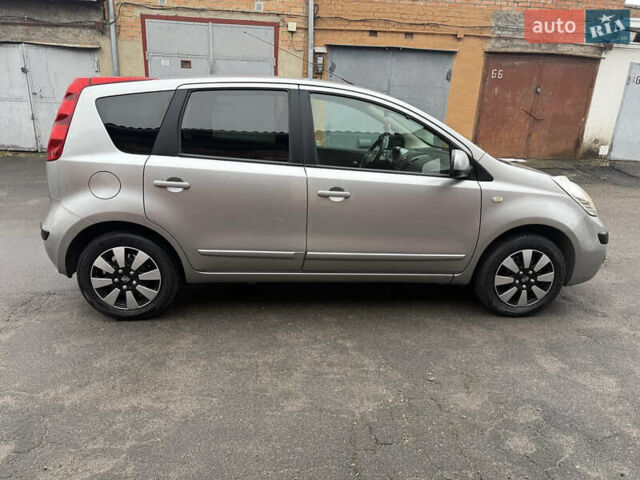 Сірий Ніссан Ноут, об'ємом двигуна 1.6 л та пробігом 90 тис. км за 5999 $, фото 12 на Automoto.ua