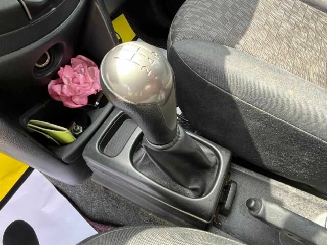 Серый Ниссан Ноут, объемом двигателя 1.4 л и пробегом 217 тыс. км за 6200 $, фото 13 на Automoto.ua